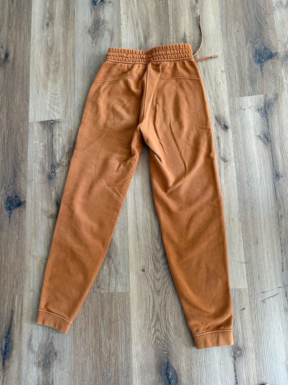 lululemon athletica Women's Joggers in Rust